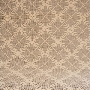 21749 SZYDEŁKO RÓŻYCZKI KREMOWY OBRUS LUB MAŁA FIRANKA 130 X 96 CM.jpg
