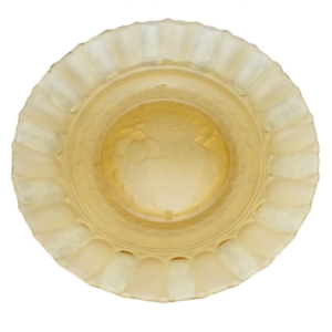 PIĘKNA BURSZTYNOWO-ŻÓŁTA PATERA Z OWOCAMI MATOWA SYGNOWANA