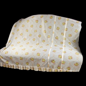 24938 STYLONOWA FIRANKA W STYLU RETRO Z KWIATOWYM NADRUKIEM 149 X 141 CM.jpg