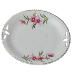 KOENIGSZELT PATERA W KWIATY Z USZAMI I PERLATURĄ