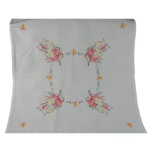 BOŻE NARODZENIE OBRUS HAFT KRZYŻYKOWY 82 X 80 CM