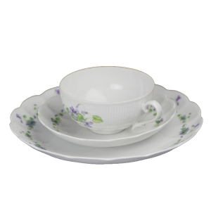 31897 KAISER VIOLA ROMANTICA ŚNIADANIÓWKA W FIOŁECZKI.jpg