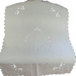 PŁÓTNO BIAŁY OBRUS AŻUROWE LIŚCIE 140 X 107 CM