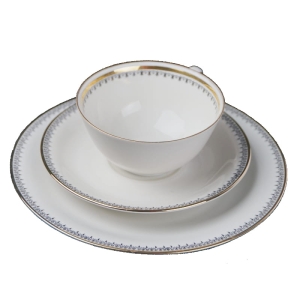 32708 O. SCHALLER ELEGANCKA ŚNIADANIÓWKA KOŚĆ SŁONIOWA I ZŁOCENIA I CZARNA BORDIURA.jpg