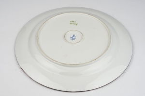 41608 FÜRSTENBERG PIĘKNA PATERA RĘCZNIE MALOWANA PIWONIA I JAGODY (5).jpg