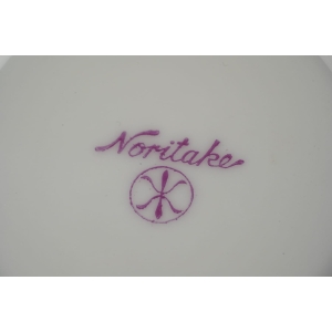 43129 NORITAKE FILIŻANKA MOKKA ZE SPODKIEM PASTELOWA ŁOSOSIOWA (4).jpg
