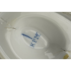 43174 KPM BIEDERMEIER ŚLICZNA SOSJERA SOSJERKA W BIELI (5).jpg