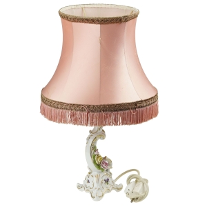 44415 KAISER UROCZA SŁODKA LAMPA STOŁOWA PLASTYCZNE RÓZYCZKI Dostępność 2 szt (1).jpg
