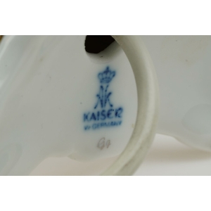 44415 KAISER UROCZA SŁODKA LAMPA STOŁOWA PLASTYCZNE RÓZYCZKI Dostępność 2 szt (8).jpg