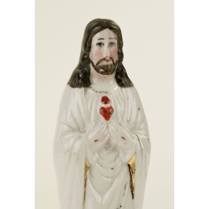 45439 STARA PORCELANOWA FIGURKA PANA JEZUSA Z GOREJĄCYM SERCEM (2).jpg