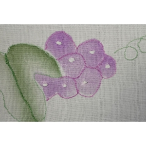 45681 BIAŁY OBRUS Z RĘCZNIE MALOWANYMI WINOGRONAMI 83 x 80 cm (3).jpg