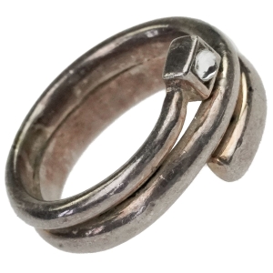 46211 CIEKAWY SREBRNY PIERŚCIONEK Z MAŁYM OCZKIEM PRÓBA 925 R. 14 WAGA 6, 5 G (1).jpg