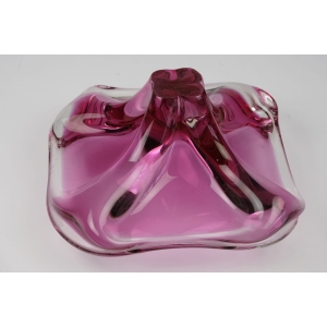 43296 CHŘIBSKÁ J. HOSPODKA MALINOWA PATERA NA NODZE MISA KWADRATOWA (5).jpg