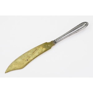 48699 ŚLICZNY NÓŻ DO SERA ZE SREBRNYM TRZONKIEM PRÓBY 800 (2).jpg