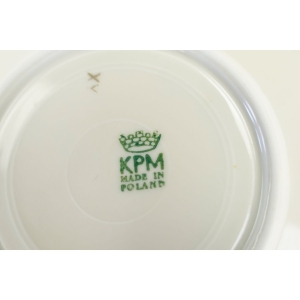 49077 KPM WAŁBRZYCH FRYDERYKA MAŁA FILIŻANKA ZE SPODKIEM W KOLORZE KOŚCI SŁONIOWEJ (6).jpg