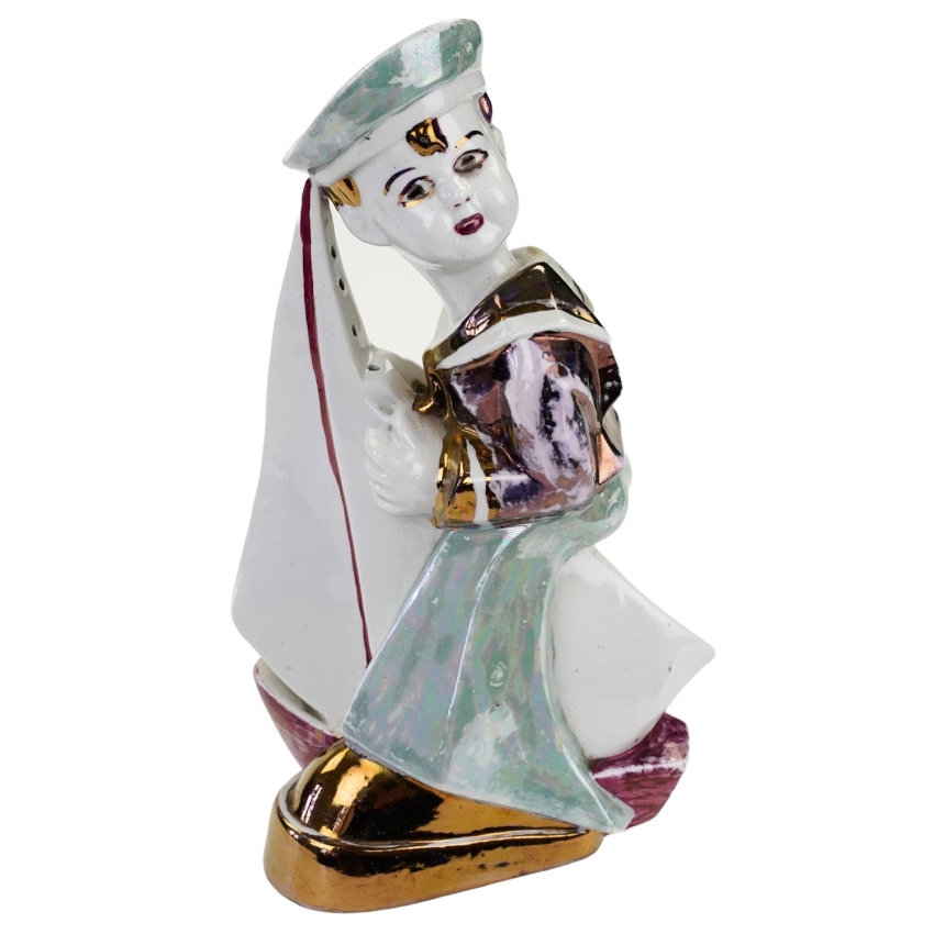 49510 STEATYT KATOWICE LAMPKA FIGURALNA MARYNARZ CHŁOPIEC Z ŻAGLÓWKĄ (1).jpg