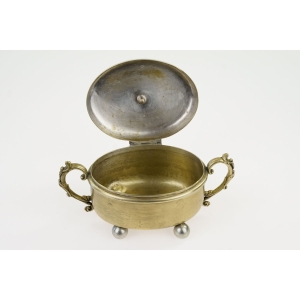 50435 UNIKAT FABRYKA WOLSKA POD WARSZAWĄ PLATEROWANA CUKIERNICA SKRZYNKOWA 1906 ROK (6).jpg