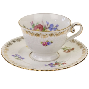 50616 SELTMANN ELISABETH BUKIETY KWIATÓW FILIŻANKA ZE SPODKIEM (1).jpg