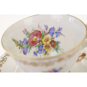 50616 SELTMANN ELISABETH BUKIETY KWIATÓW FILIŻANKA ZE SPODKIEM (3).jpg