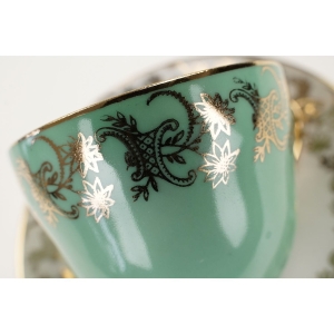 51717 STRUŽNA SELEDYNOWA FILIŻANKA ZE SPODKIEM ZŁOTE ORNAMENTY (3).JPG
