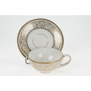 52407 TIRSCHENREUTH KOŚĆ SŁONIOWA ELEGANCKA FILIŻANKA MOKKA ZE SPODKIEM (4).JPG