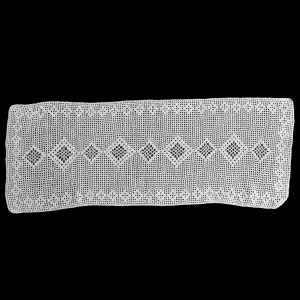 SZYDEŁKO BIAŁY BIEŻNIK LAUFER W GEOMETRYCZNY WZÓR 102 X 39 cm