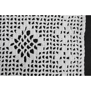 52629 SZYDEŁKO BIAŁY BIEŻNIK LAUFER W GEOMETRYCZNY WZÓR 102 X 39 cm (5).JPG