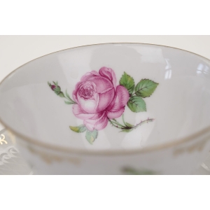 52972 SELTMANN ELIZABETH FILIŻANKA ZE SPODKIEM RÓŻYCZKI (3).JPG