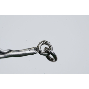 53124 SREBRNA ZAWIESZKA WISIOREK Z PERŁĄ WAGA 3,2 G (5).JPG