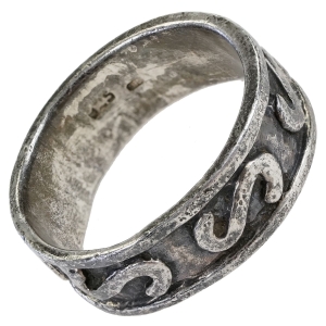 54213 OBRĄCZKA W ZAWIJASY SREBRNA R. 17 WAGA 5,6 G (1).jpg