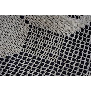 56139 SZYDEŁKO ŚLICZNY STAREŃKI KREMOWY OBRUS W KWIATY 128 X 97 CM (3).JPG