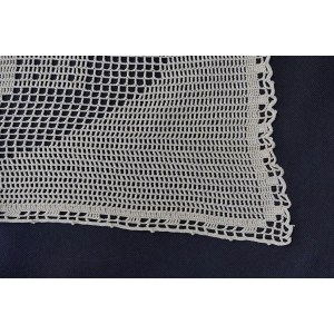 56139 SZYDEŁKO ŚLICZNY STAREŃKI KREMOWY OBRUS W KWIATY 128 X 97 CM (5).JPG