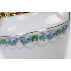 57046 TIRSCHENREUTH BIEL I GIRLANDY NIEBIESKICH RÓŻ ELEGANCKI DZBANEK DO KAWY (4).JPG