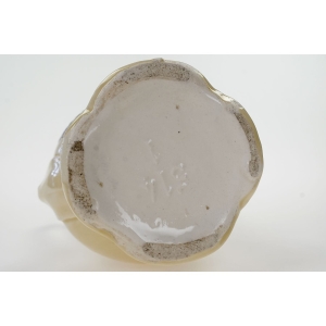 57563 STARA MAJOLIKA DONICA WAZON Z USZAMI FIOLETOWE KWIATY (7).JPG