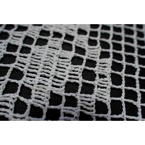 58403 SZYDEŁKO FIRANKA GEOMETRYCZNY WZÓR SZLACZKI 212 X 190 CM (4).JPG