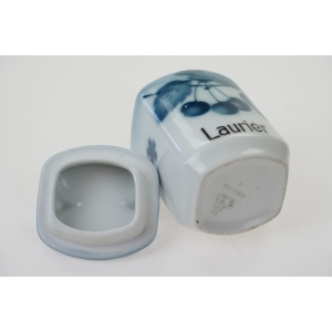 58462 LIMOGES CHARLES MARTIN STARY PORCELANOWY KUCHENNY POJEMNIK NA LIŚCIE LAUROWE W WISIENKI (4).JPG