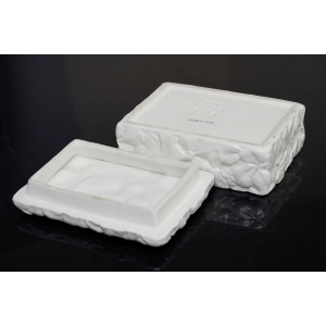 59173 WŁOCHY CERAMICZNA BOMBONIERA SZKATUŁA RELIEFY W LIŚCIE I KWIATY KONICZYNY (5).JPG