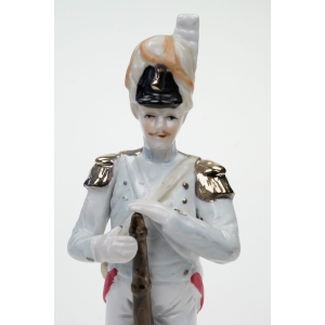 59716 CAPODIMONTE DUŻA FIGURA NAPOLEOŃSKIEGO ŻOŁNIERZA (2).JPG