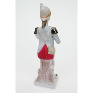 59716 CAPODIMONTE DUŻA FIGURA NAPOLEOŃSKIEGO ŻOŁNIERZA (4).JPG