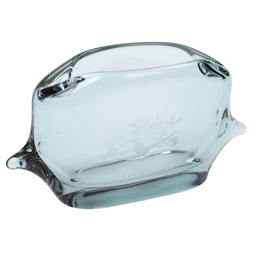 59754 ŽELEZNY BROD M. KLINGER ŚLICZNY NEODYMOWY ZMIENIAJĄCY BARWĘ WAZON SZLIFOWANY WINOGRONA I FAJKA (1).jpg