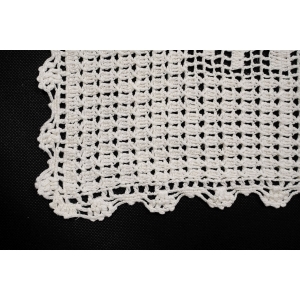 59791 SZYDEŁKO SERWETA BIEŻNIK W KREMIE 118 X 48 CM (4).JPG