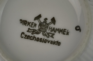41574 PIRKENHAMMER JAROSLAV JEŽEK LOUISE FILIŻANKA ZE SPODKIEM MORSKA FILIŻANKA ZE SPODKIEM (4).jpg