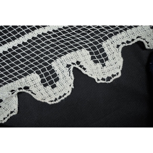 60433 KOŁEK DUŻY BIAŁY OBRUS ROŚLINNY WZÓR 220 X195 CM (5).JPG