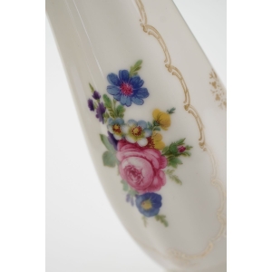 60450 FÜRSTENBERG SMUKŁY WYSOKI WAZON TYPU FLET KOŚĆ SŁONIOWA I KOLOROWE KWIATY (3).JPG