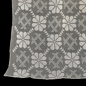 60623 SZYDEŁKO STARA PIĘKNA KWIATY FIRANKA 240 X 120 CM (1).JPG