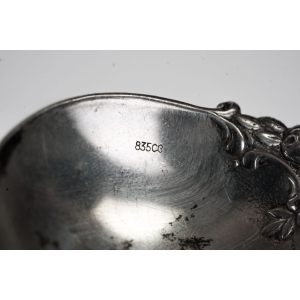 60762 SREBRO PRÓBA 835 ŁYŻECZKA DO ŚMIETANKI Z RÓŻĄ WAGA 20,5 G (5).JPG