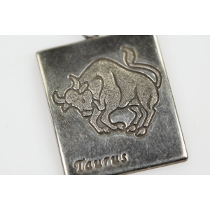 61126 SREBRO ZAWIESZKA WISIOREK SREBRNY ZNAK ZODIAKU BYK PRÓBA 925 WAGA 2,5 G (2).jpg