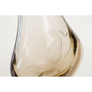 61669 ŽELEZNY BROD M. KLINGER BRĄZOWO-CYTRYNOWY WAZON SZLIFOWANA NAGA NIEWIASTA (3).jpg