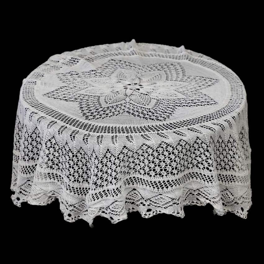 61788 BIAŁY INTRYGUJĄCY OWALNY OBRUS ROBIONY NA DRUTACH 145 X 110 CM (1).jpg