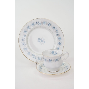 61887 ROYAL MALVERN BIEL I NIEBIESKIE KWIATKI ELEGANCKA ŚNIADANIÓWKA (4).jpg